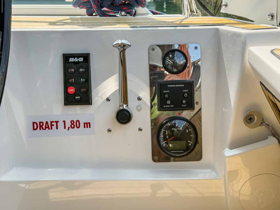 Bavaria Cruiser 34 - 2 cab. — photo 10