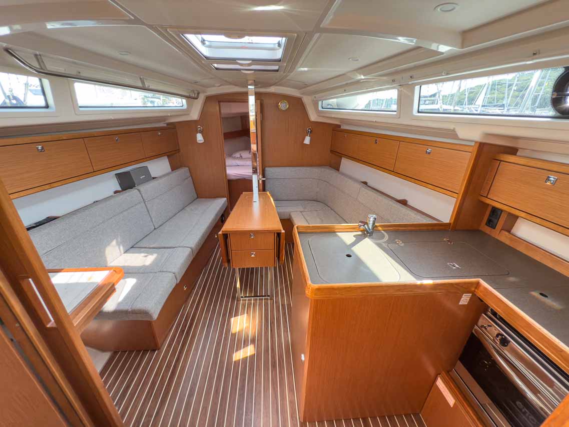 Bavaria Cruiser 34 - 2 cab. — photo 12