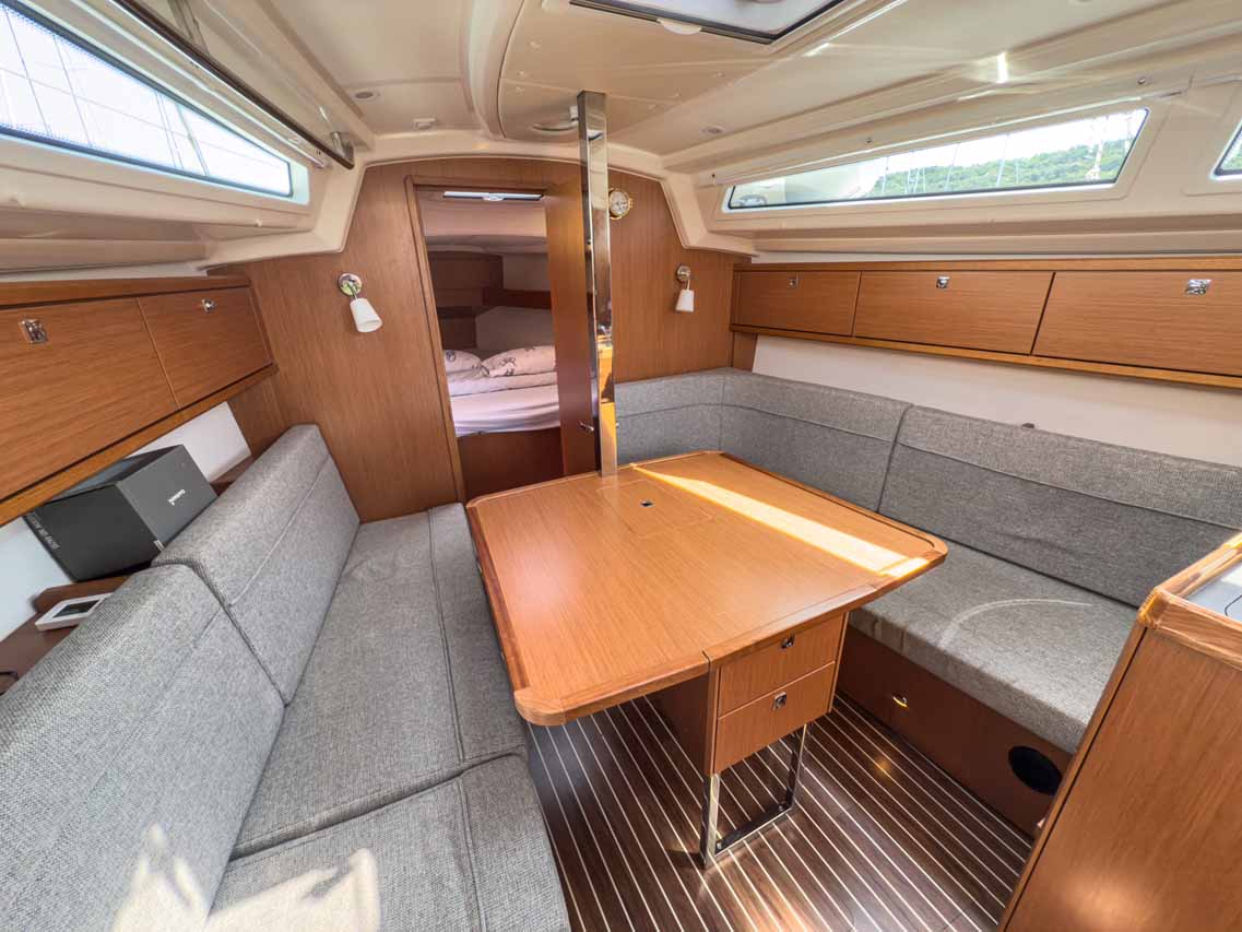 Bavaria Cruiser 34 - 2 cab. — photo 13