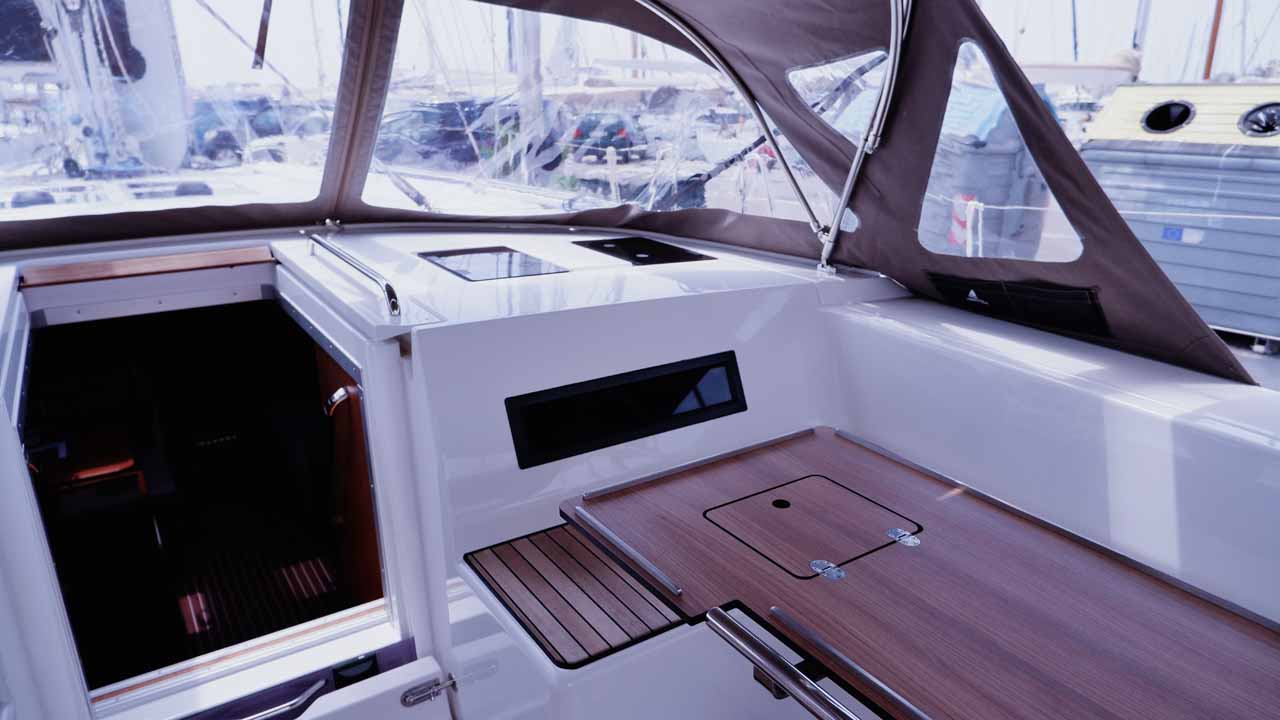 Bavaria C50 Style - 5 + 1 cab. — photo 7