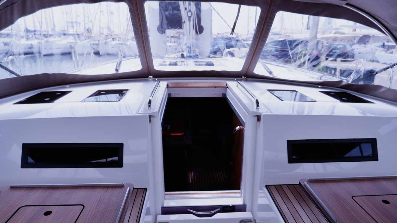 Bavaria C50 Style - 5 + 1 cab. — photo 8