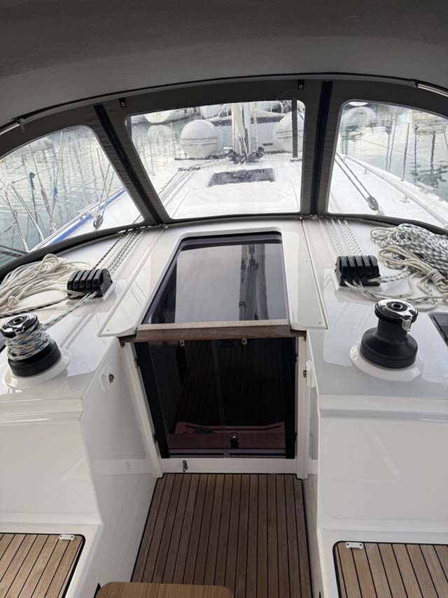 Bavaria C42 Style — photo 4