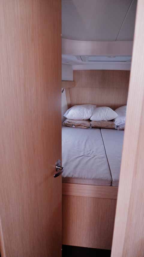Bavaria C38 — photo 10