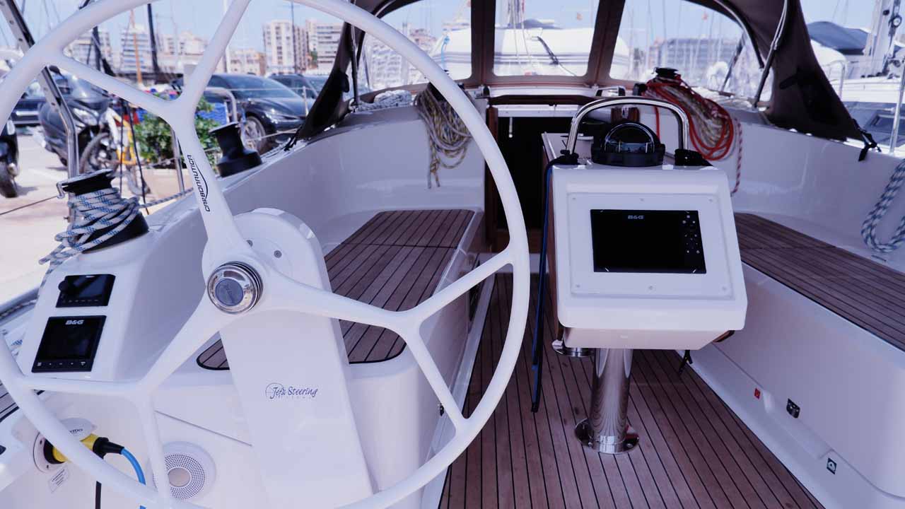 Bavaria Cruiser 37 - 3 cab. — photo 5