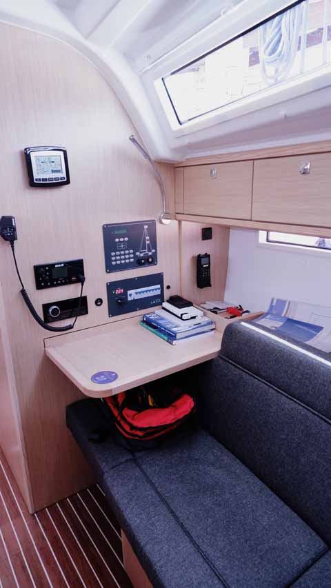 Bavaria Cruiser 37 - 3 cab. — photo 11