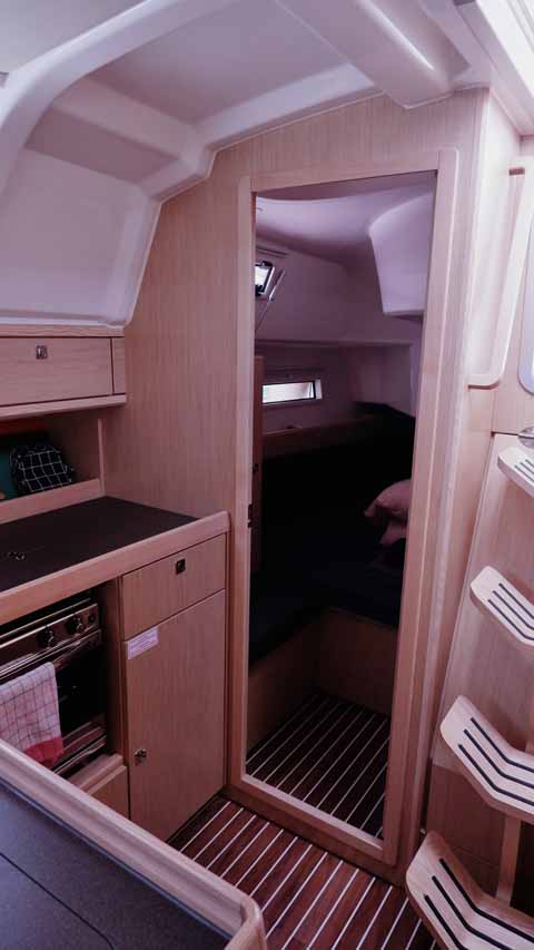 Bavaria Cruiser 37 - 3 cab. — photo 13