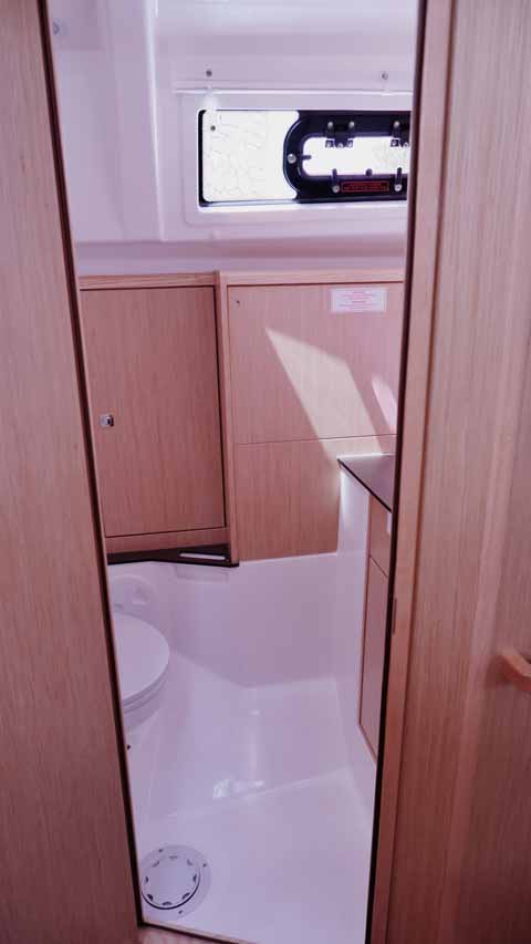 Bavaria Cruiser 37 - 3 cab. — photo 17