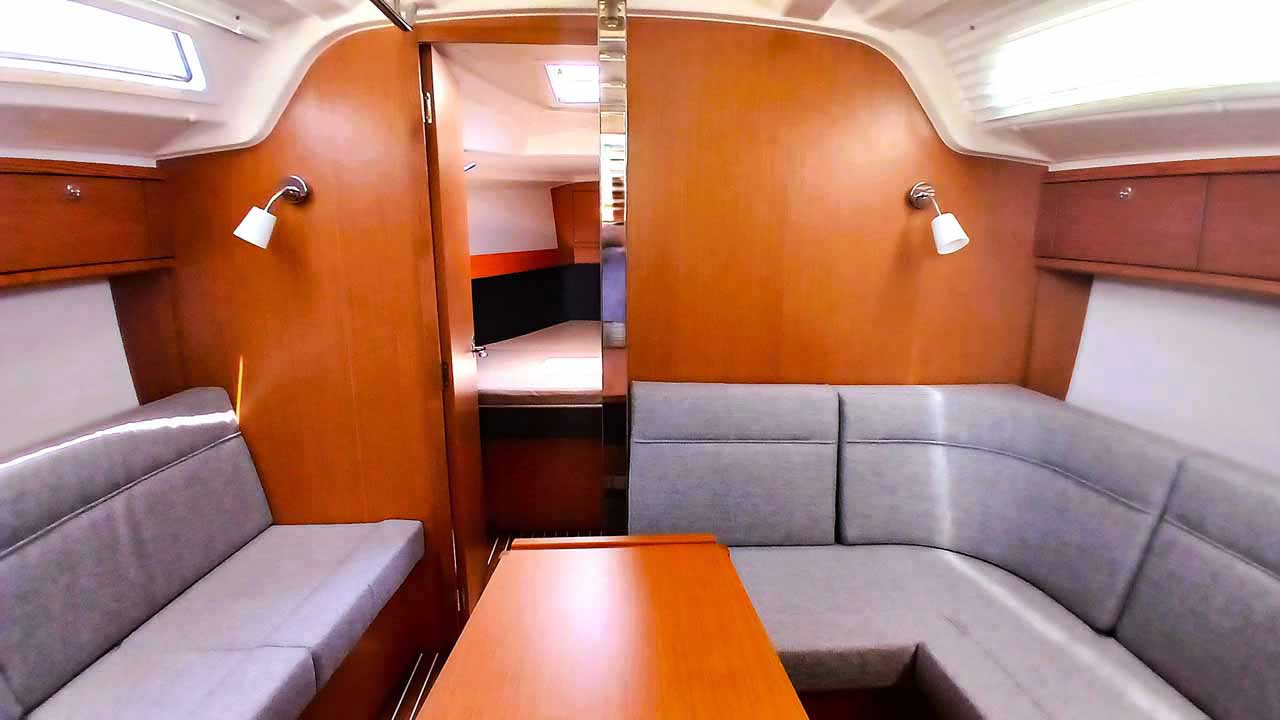 Bavaria Cruiser 37 - 3 cab. — photo 9