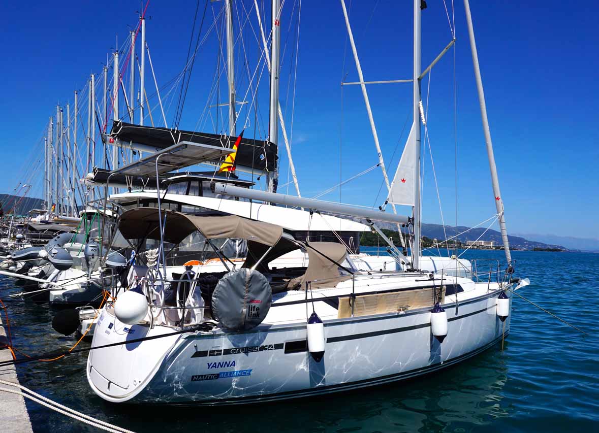 Bavaria Cruiser 34 - 2 cab. — photo 3