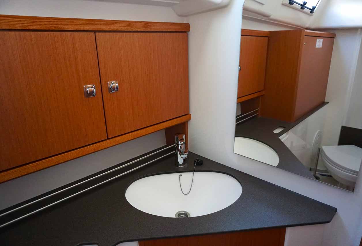 Bavaria Cruiser 34 - 2 cab. — photo 14