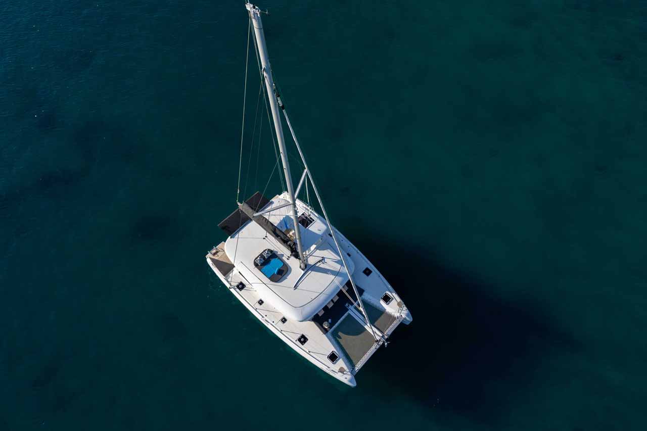 Lagoon 42 - 4 + 2 cab. — photo 4