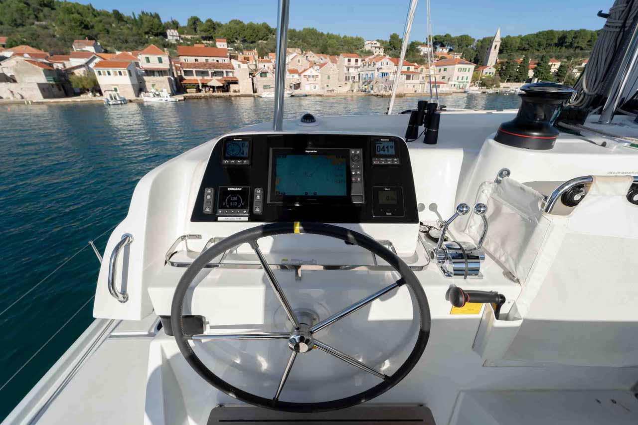 Lagoon 42 - 4 + 2 cab. — photo 15