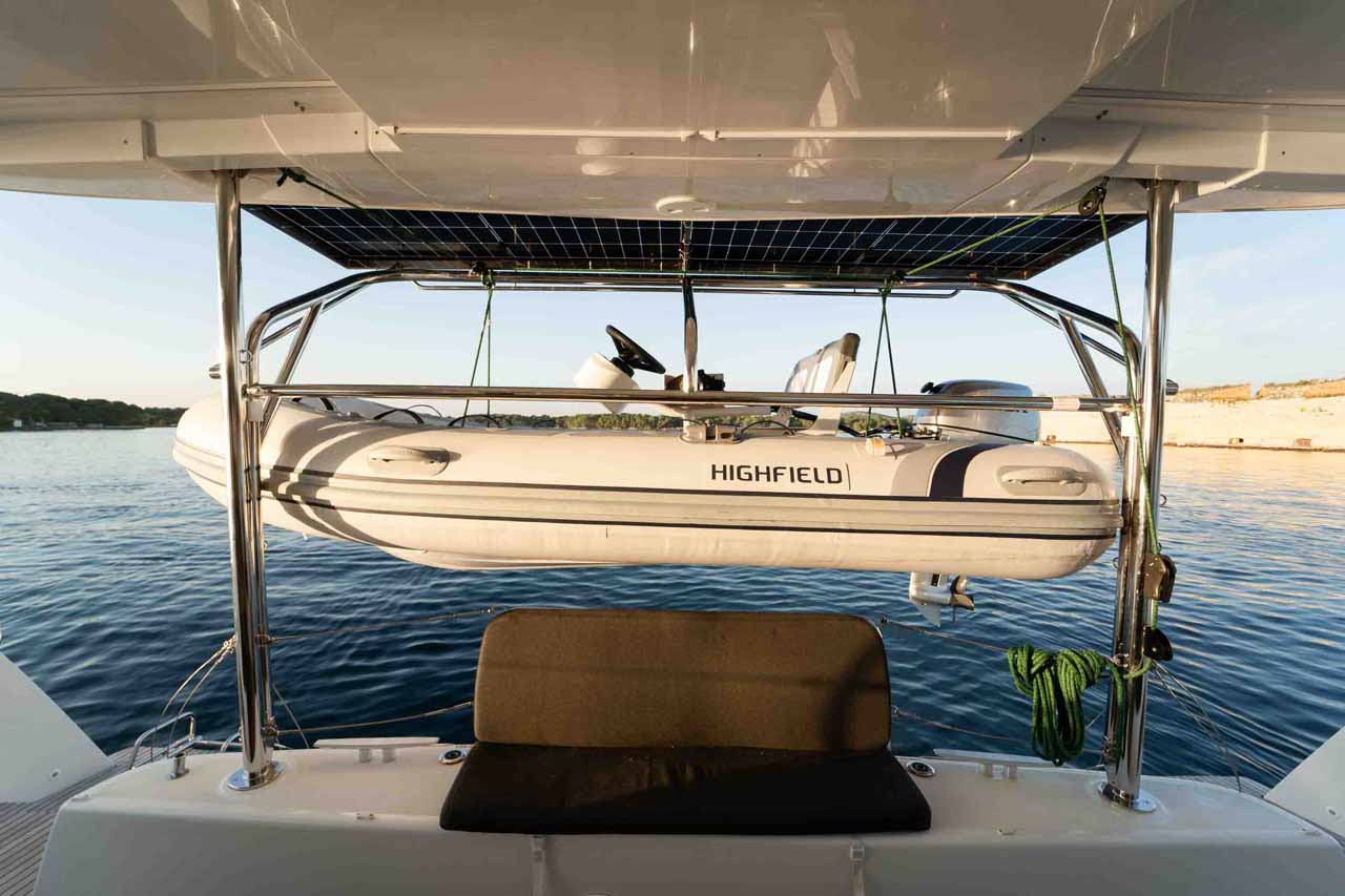 Lagoon 42 - 4 + 2 cab. — photo 19