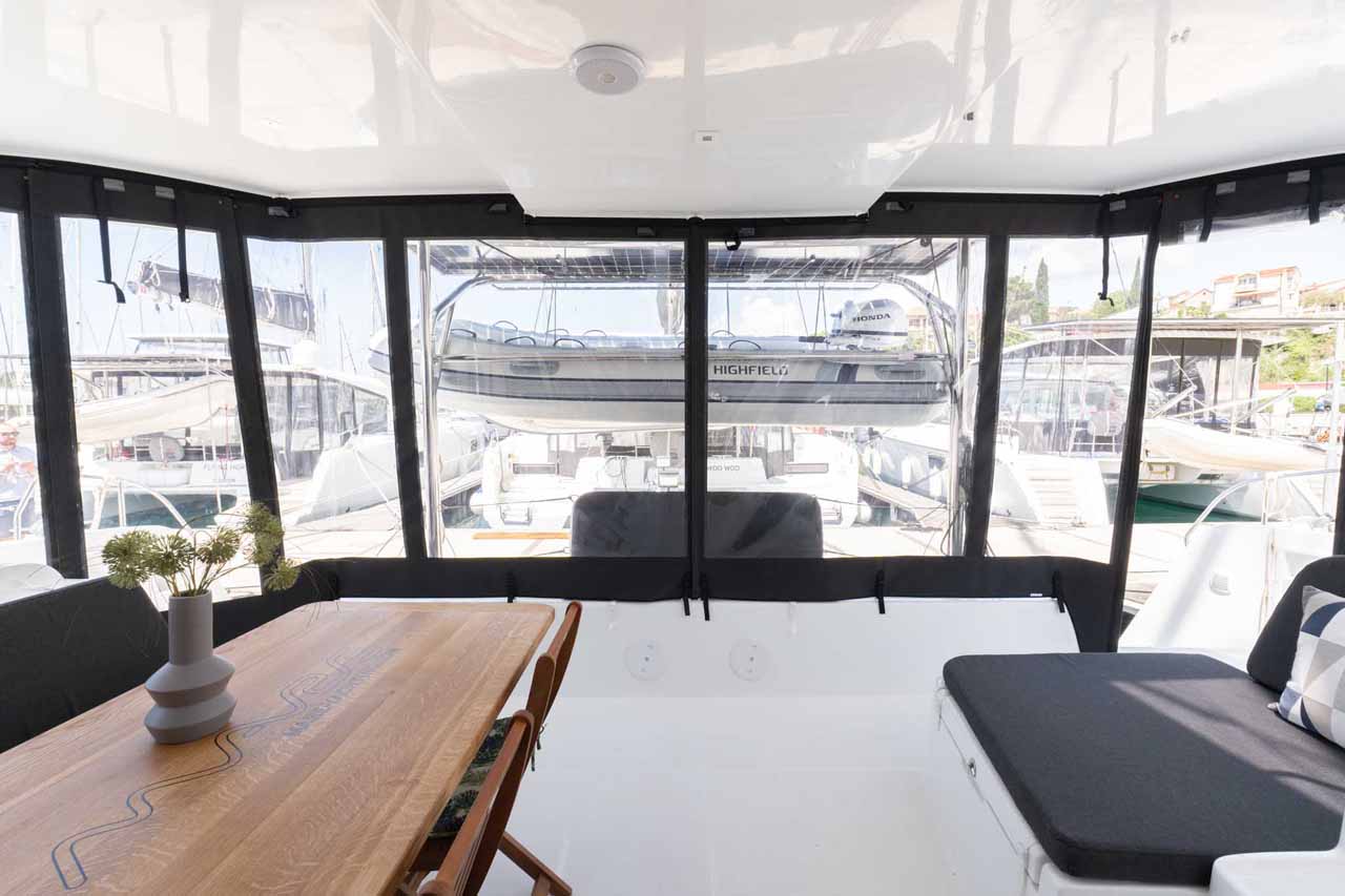 Lagoon 42 - 4 + 2 cab. — photo 17