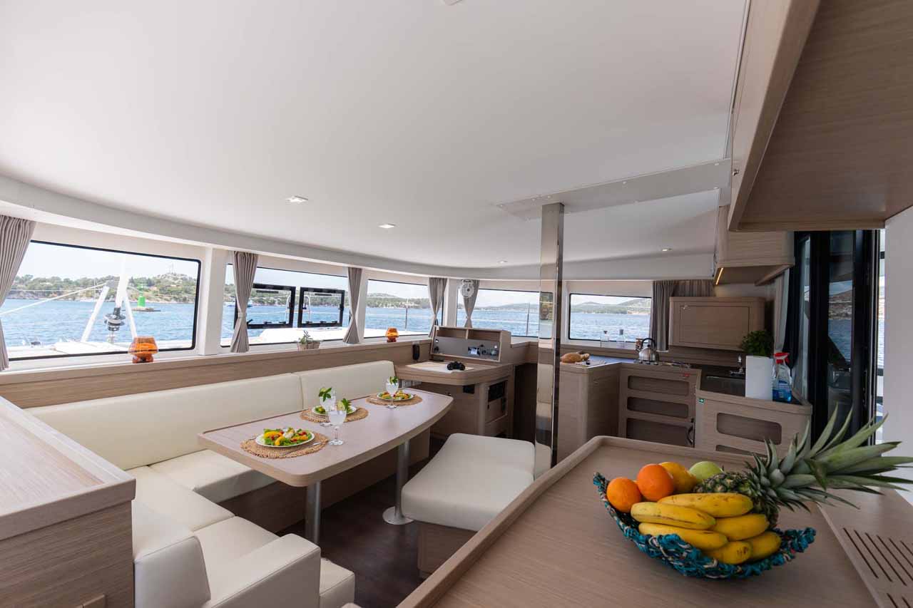 Lagoon 42 - 4 + 2 cab. — photo 21