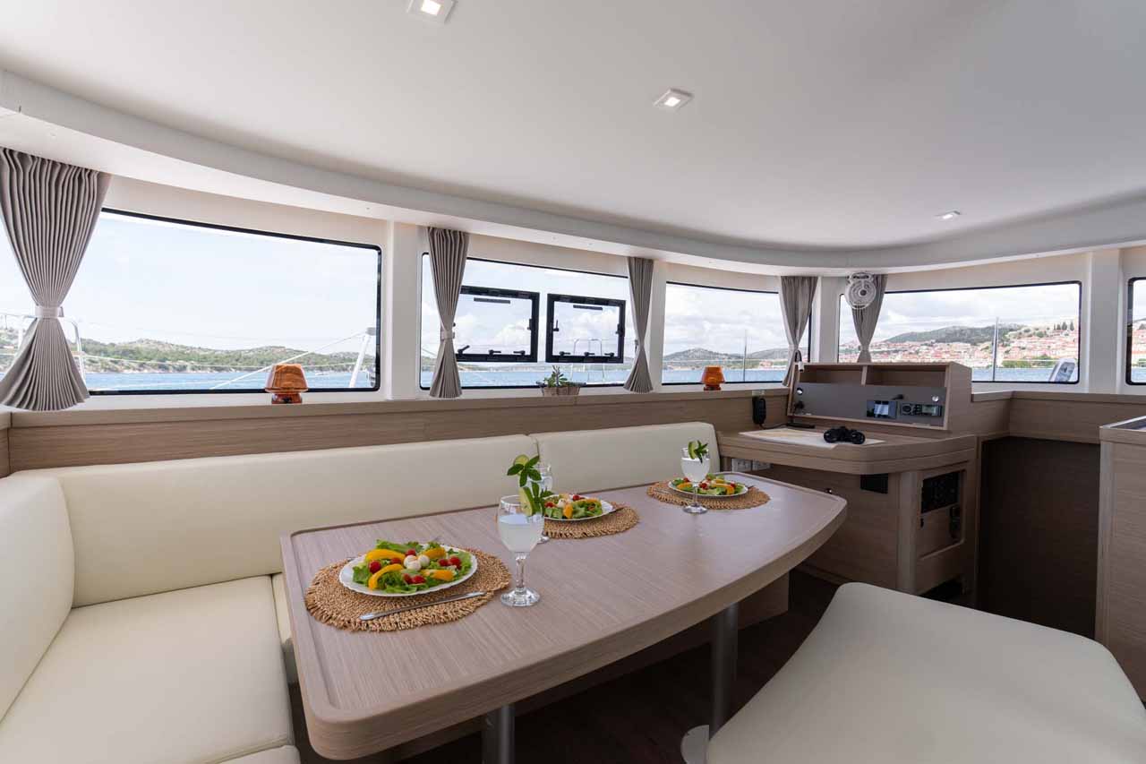 Lagoon 42 - 4 + 2 cab. — photo 22