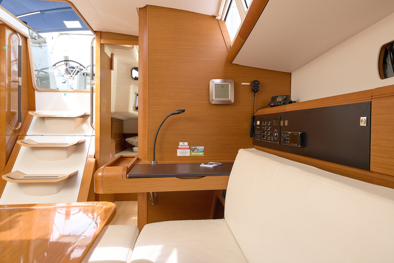 Sun Odyssey 479 - 4 cab. — photo 21