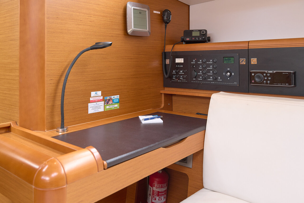 Sun Odyssey 479 - 4 cab. — photo 24