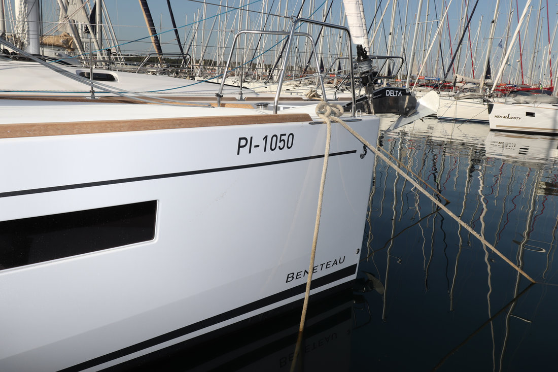 Oceanis 38.1 — photo 3