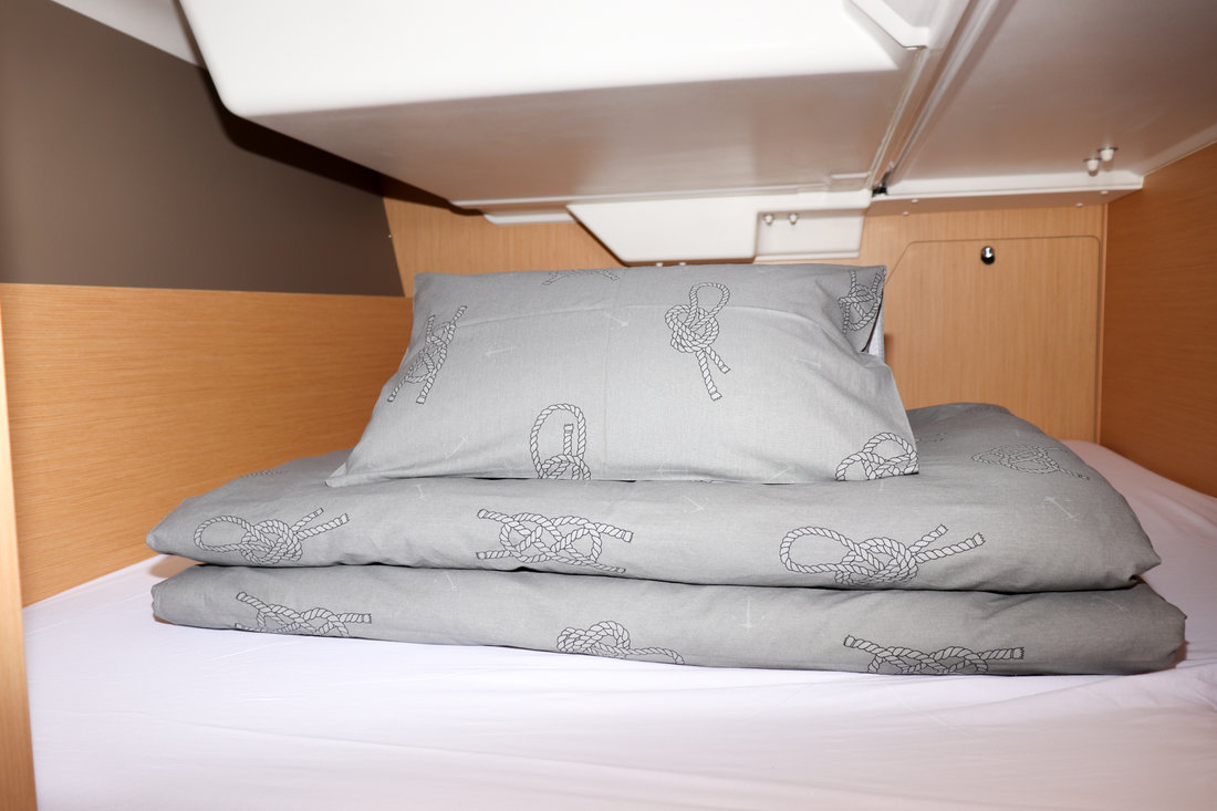 Oceanis 38.1 — photo 13