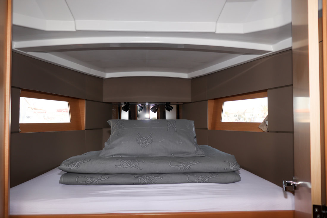 Oceanis 38.1 — photo 15