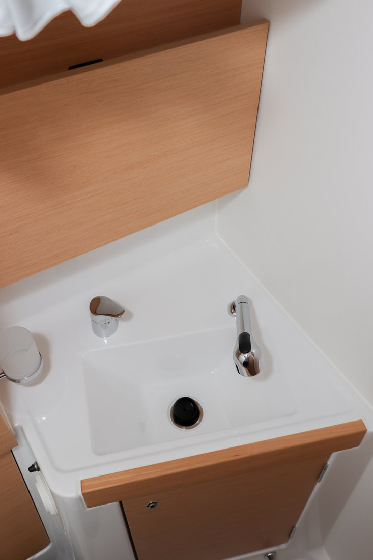 Oceanis 38.1 — photo 16