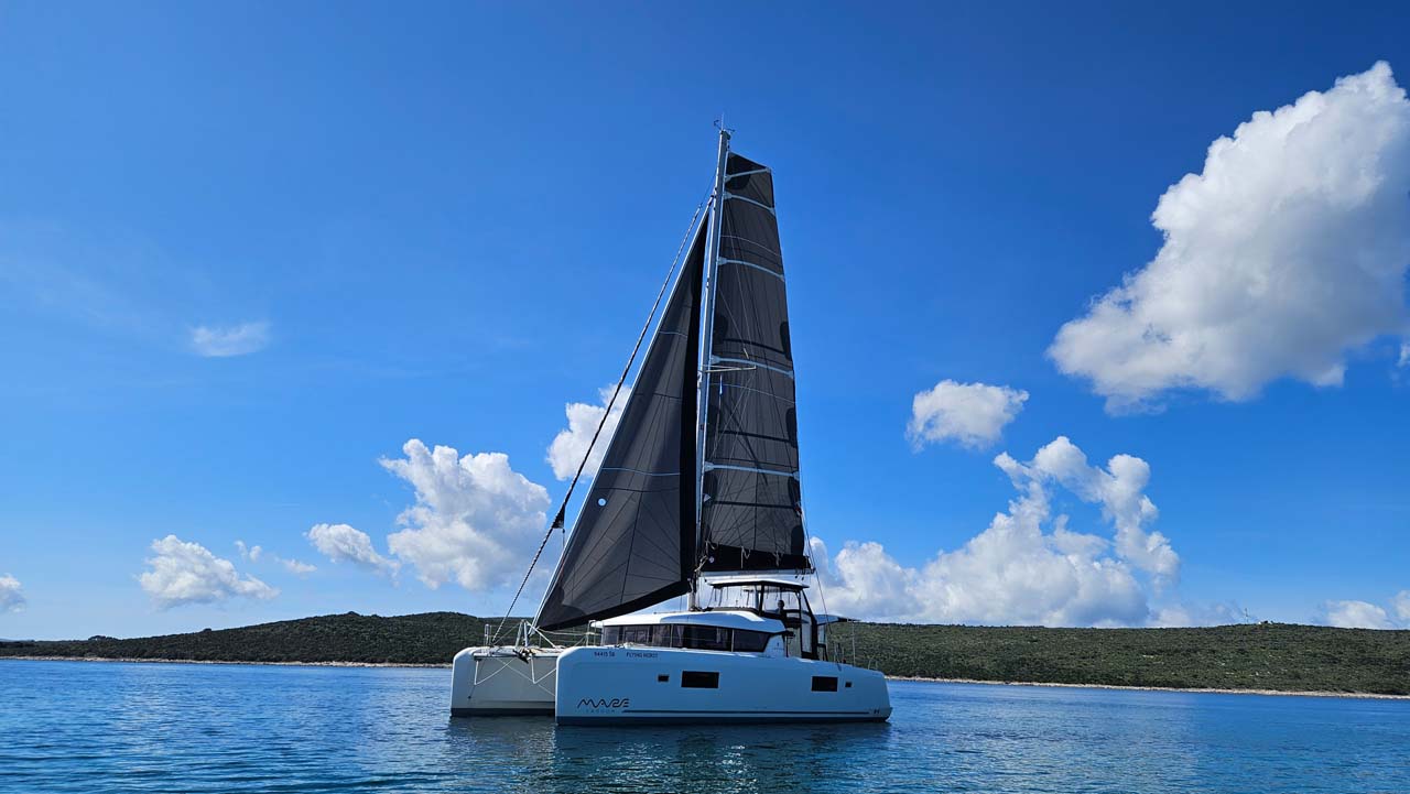 Lagoon 42 - 4 + 2 cab. — photo 5
