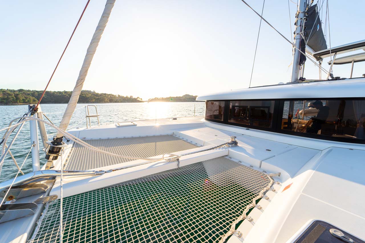 Lagoon 42 - 4 + 2 cab. — photo 8