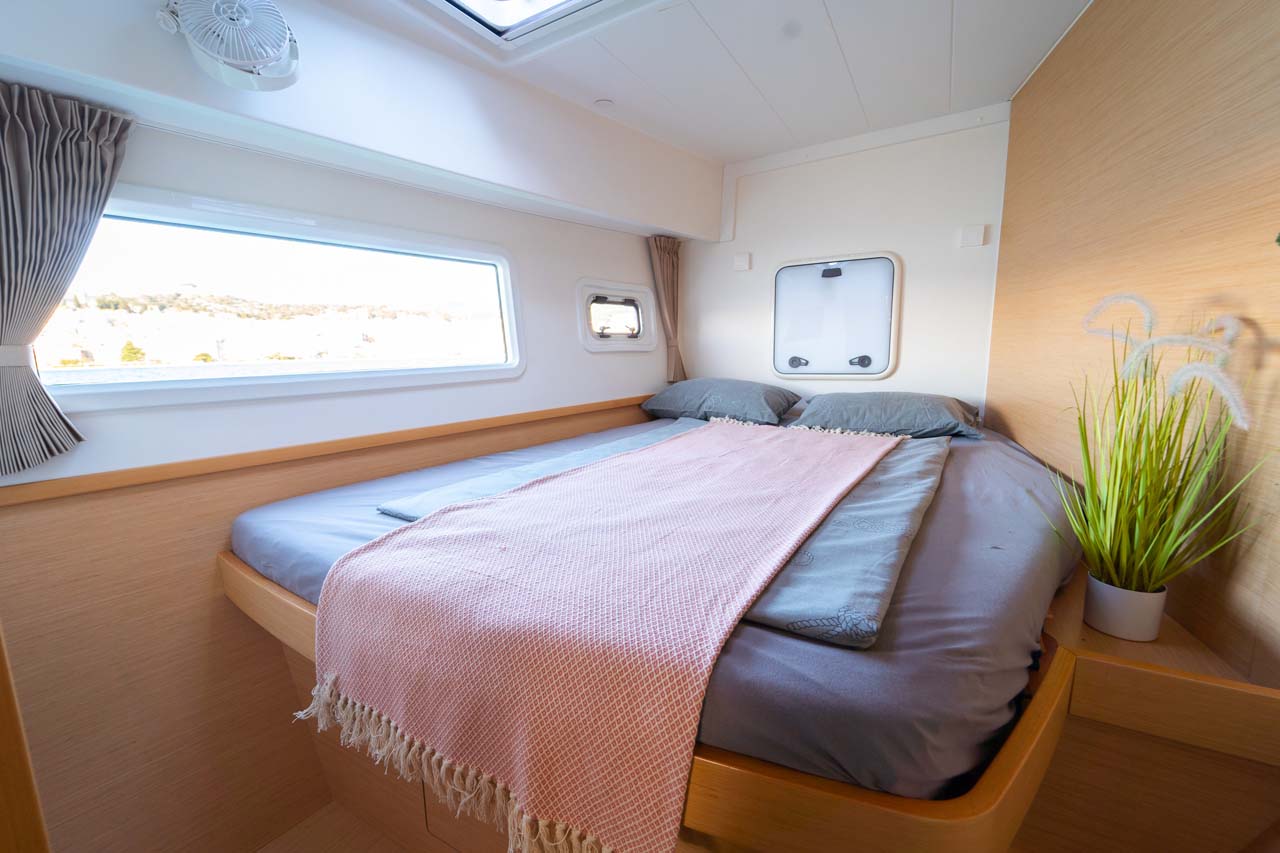 Lagoon 42 - 4 + 2 cab. — photo 16