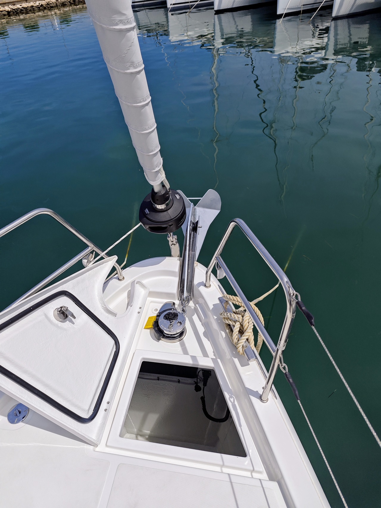 Bavaria C42 — photo 9