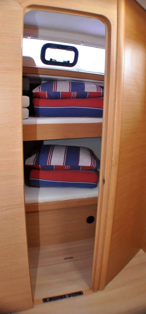 Dufour 460 GL - 5 cab. — photo 10