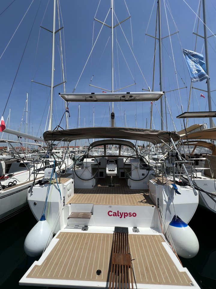 Bavaria C45 - 4 cab. — photo 3
