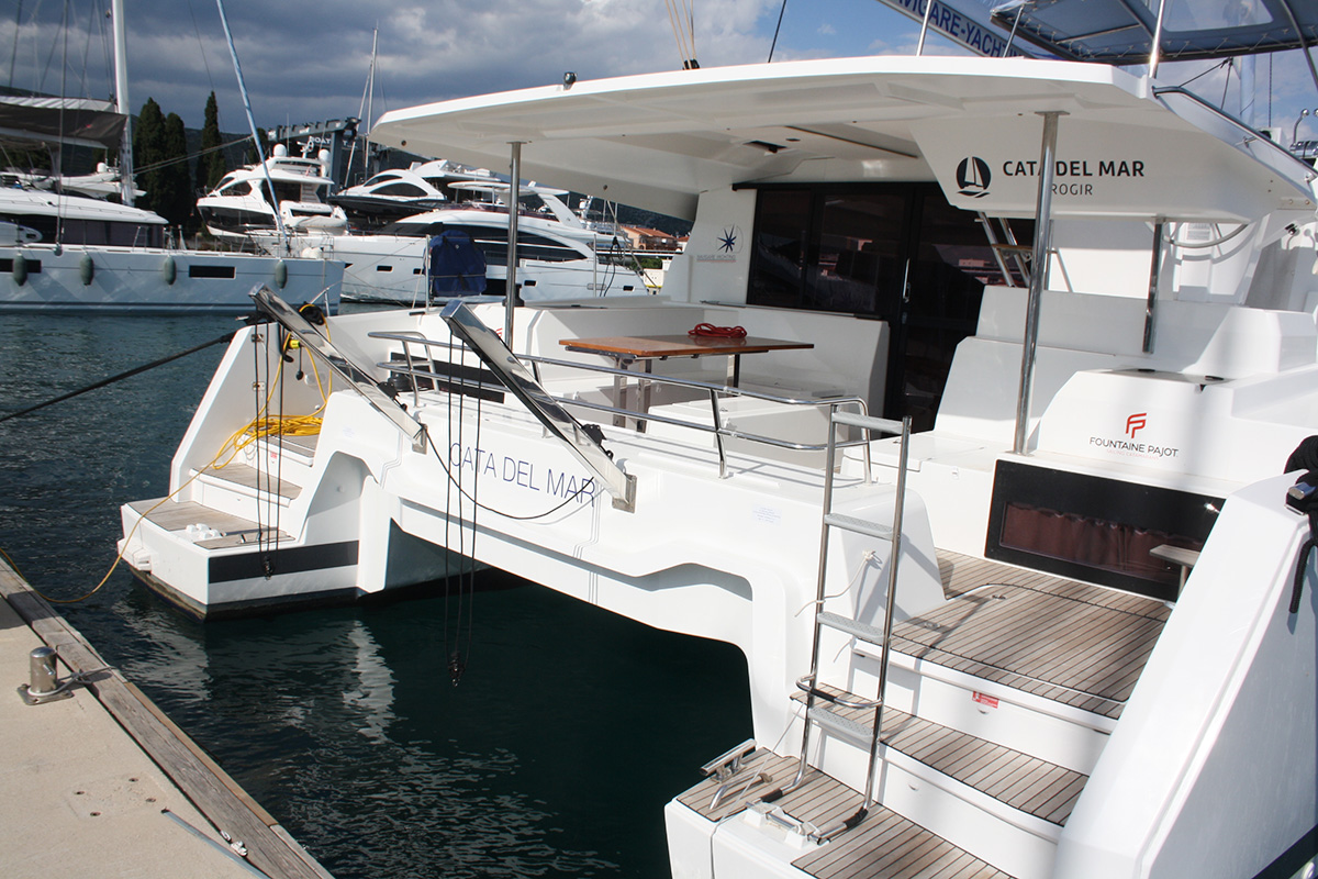 Fountaine Pajot Astrea 42 — photo 4
