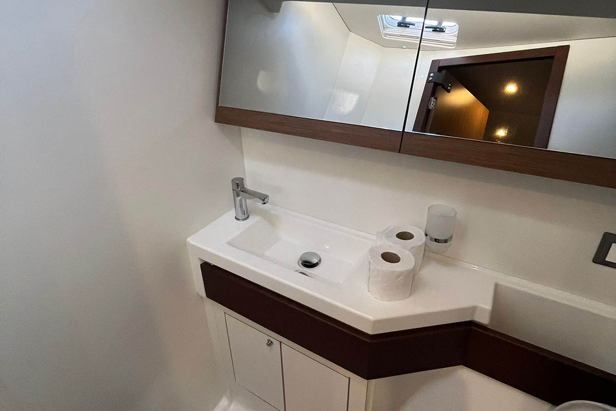 Oceanis 46.1 - 4 cab. — photo 17