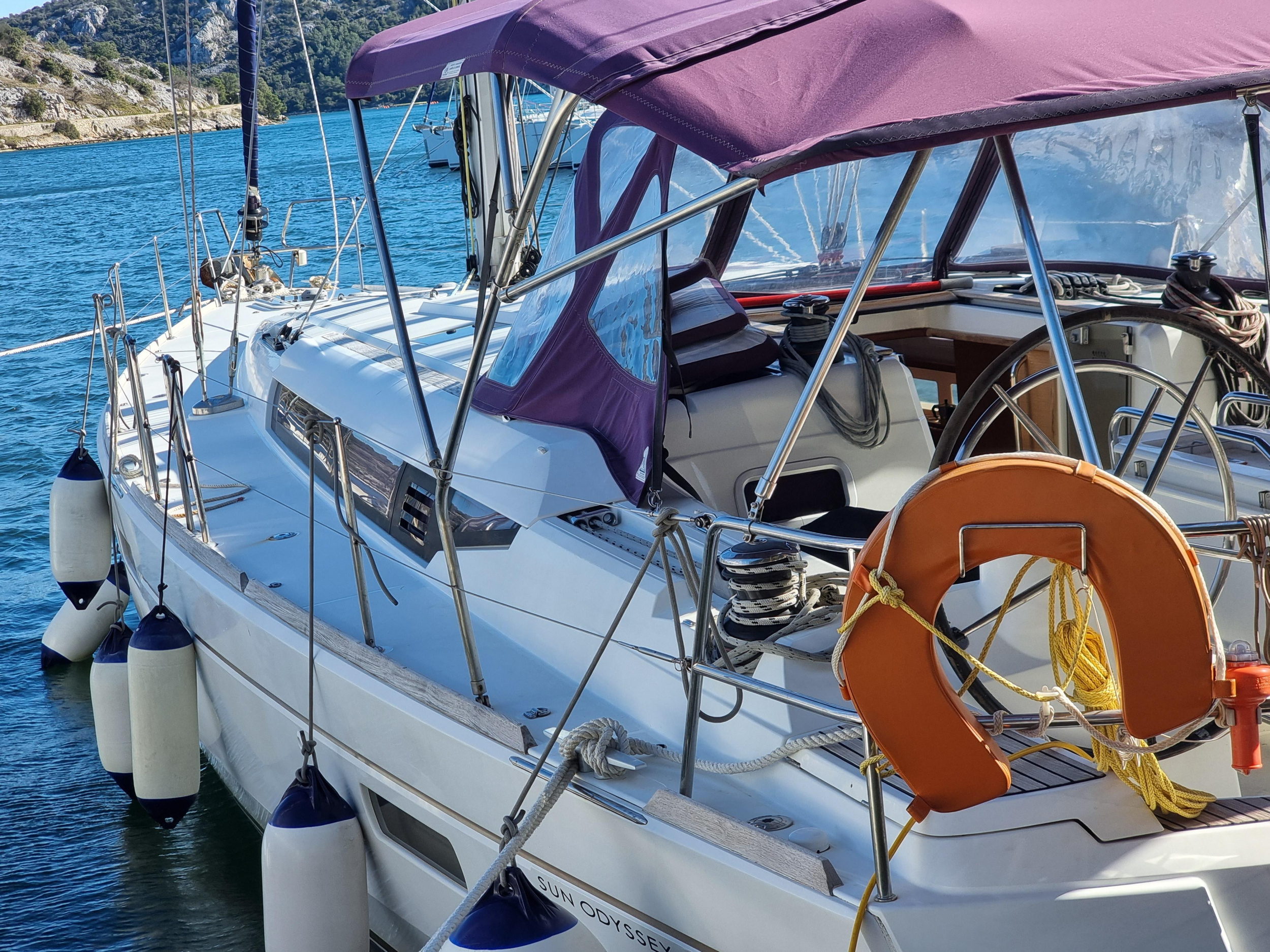 Sun Odyssey 509 - 5 + 1 cab. — photo 4