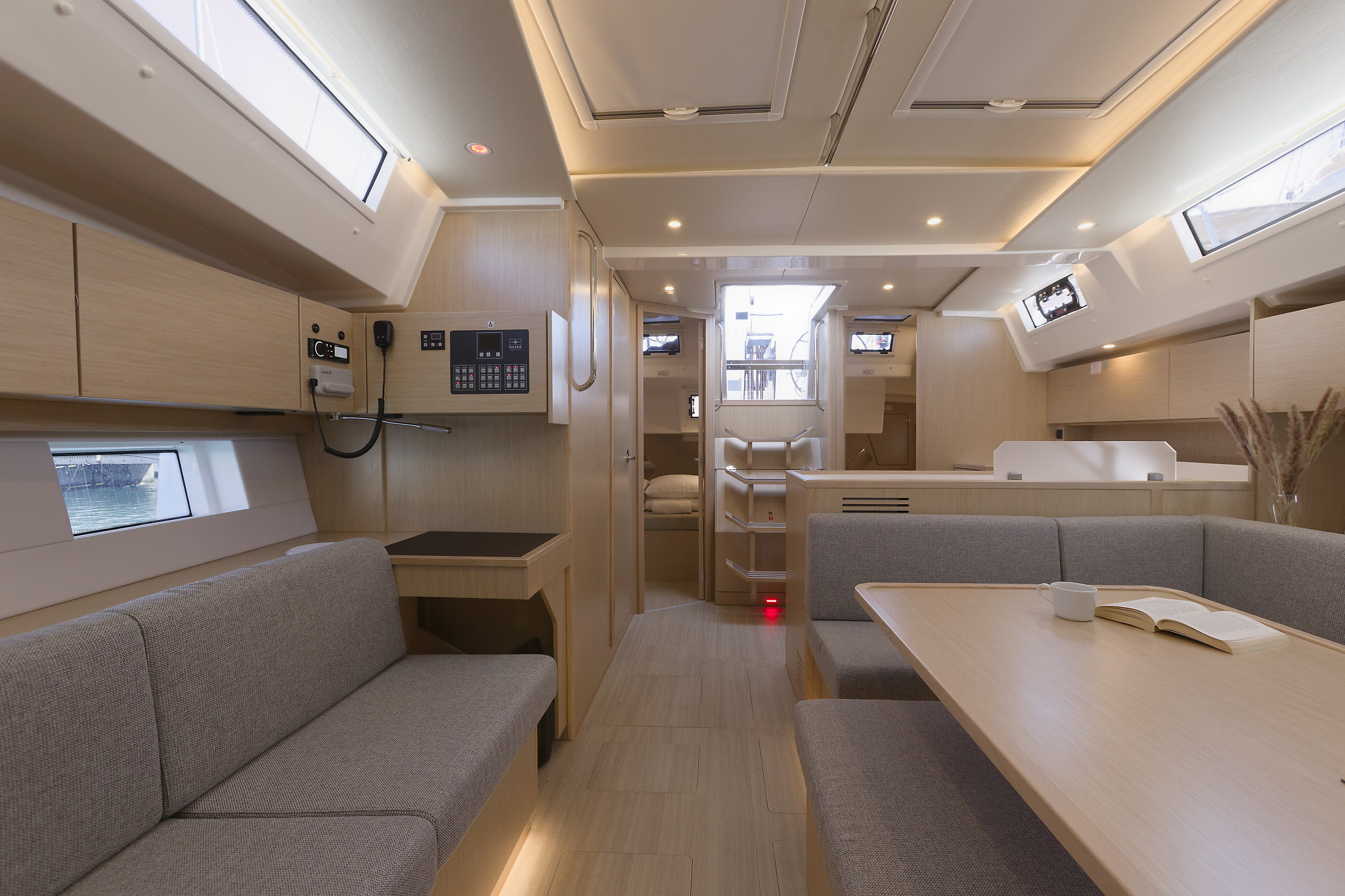 Bavaria C45 - 4 cab. — photo 13