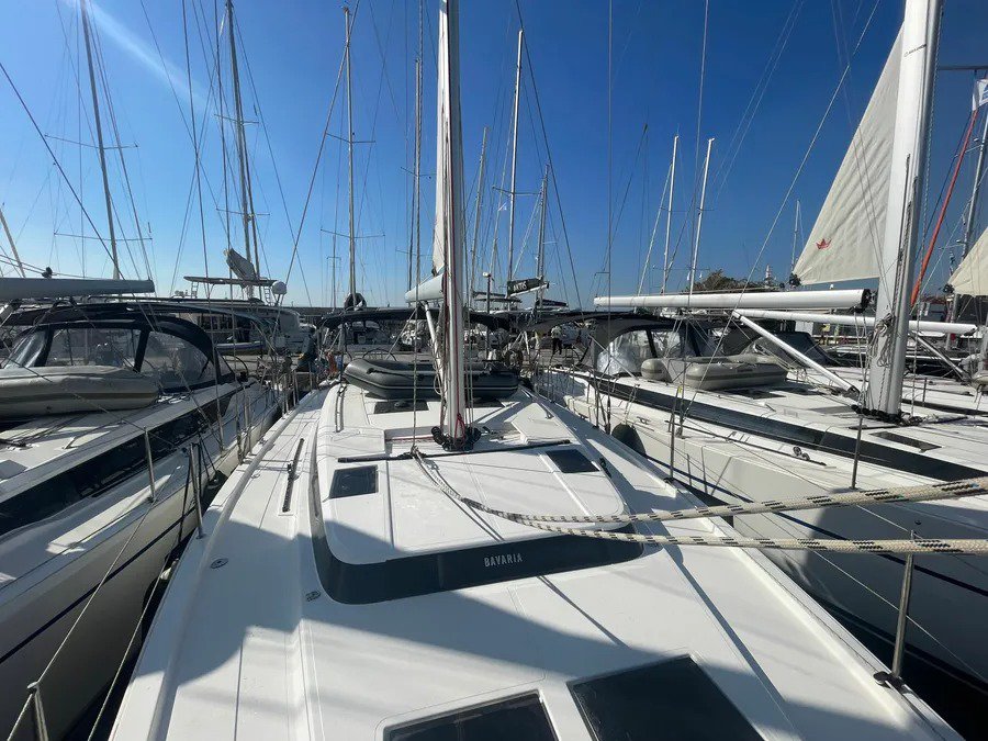 Bavaria C45 - 3 cab. — photo 4