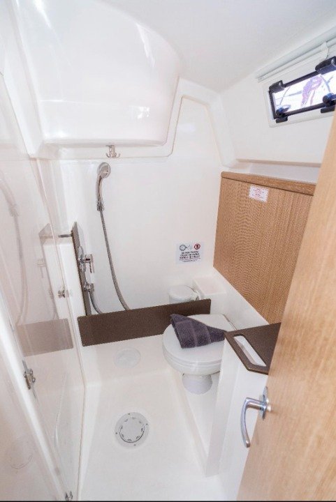 Bavaria Cruiser 37 - 2 cab. — photo 9