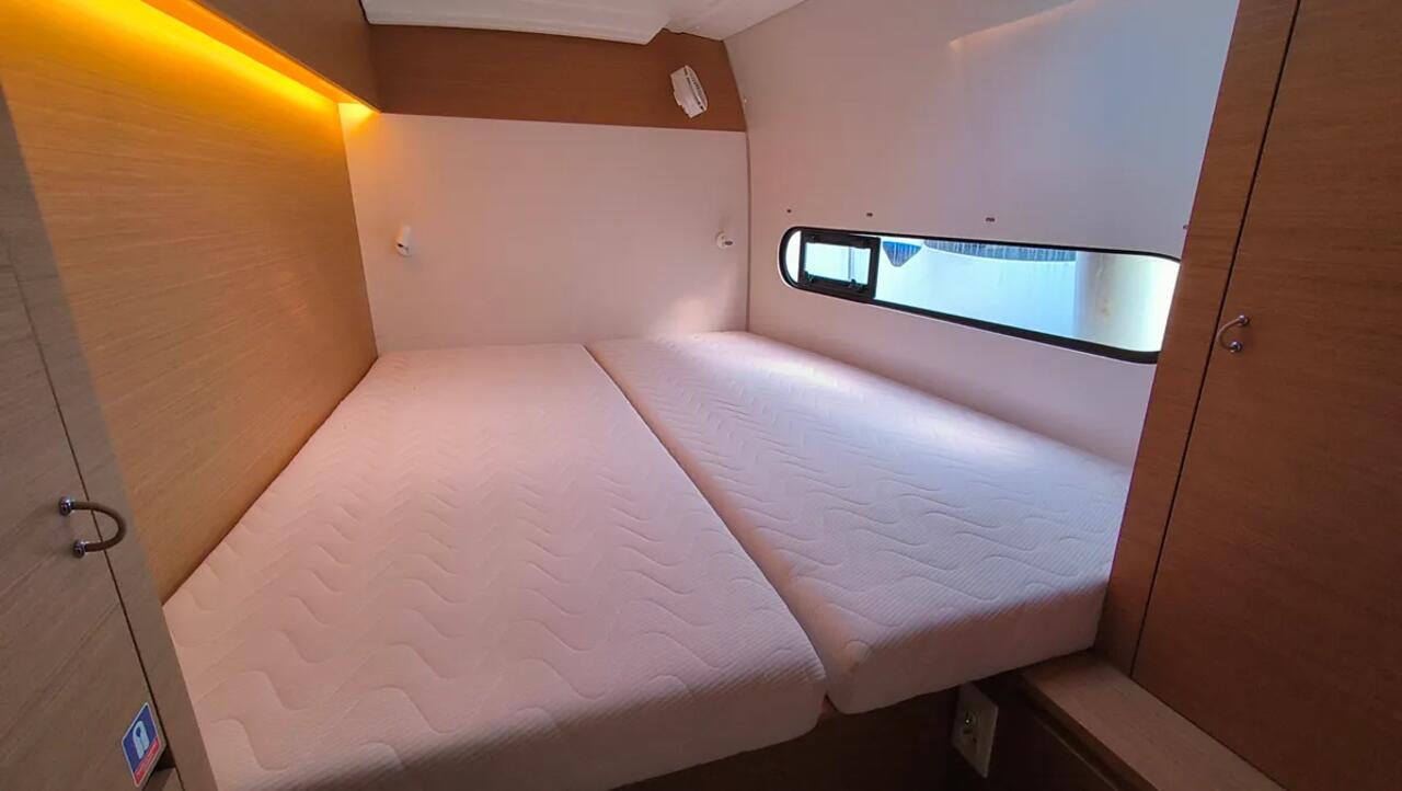 Excess 11 - 4 + 1 + 1 cab. — photo 20