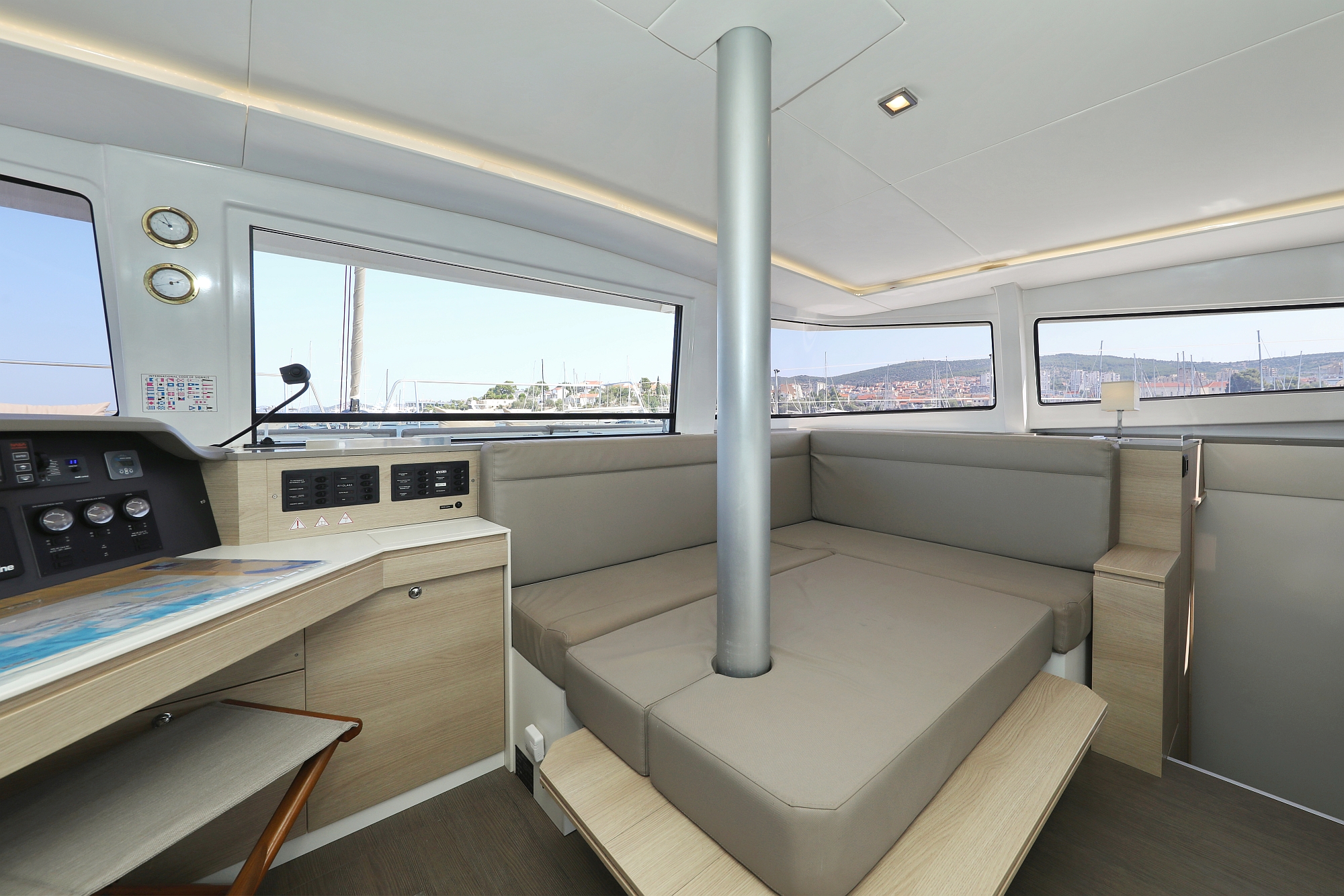 Bali 4.5 - 4 + 2 cab. — photo 16
