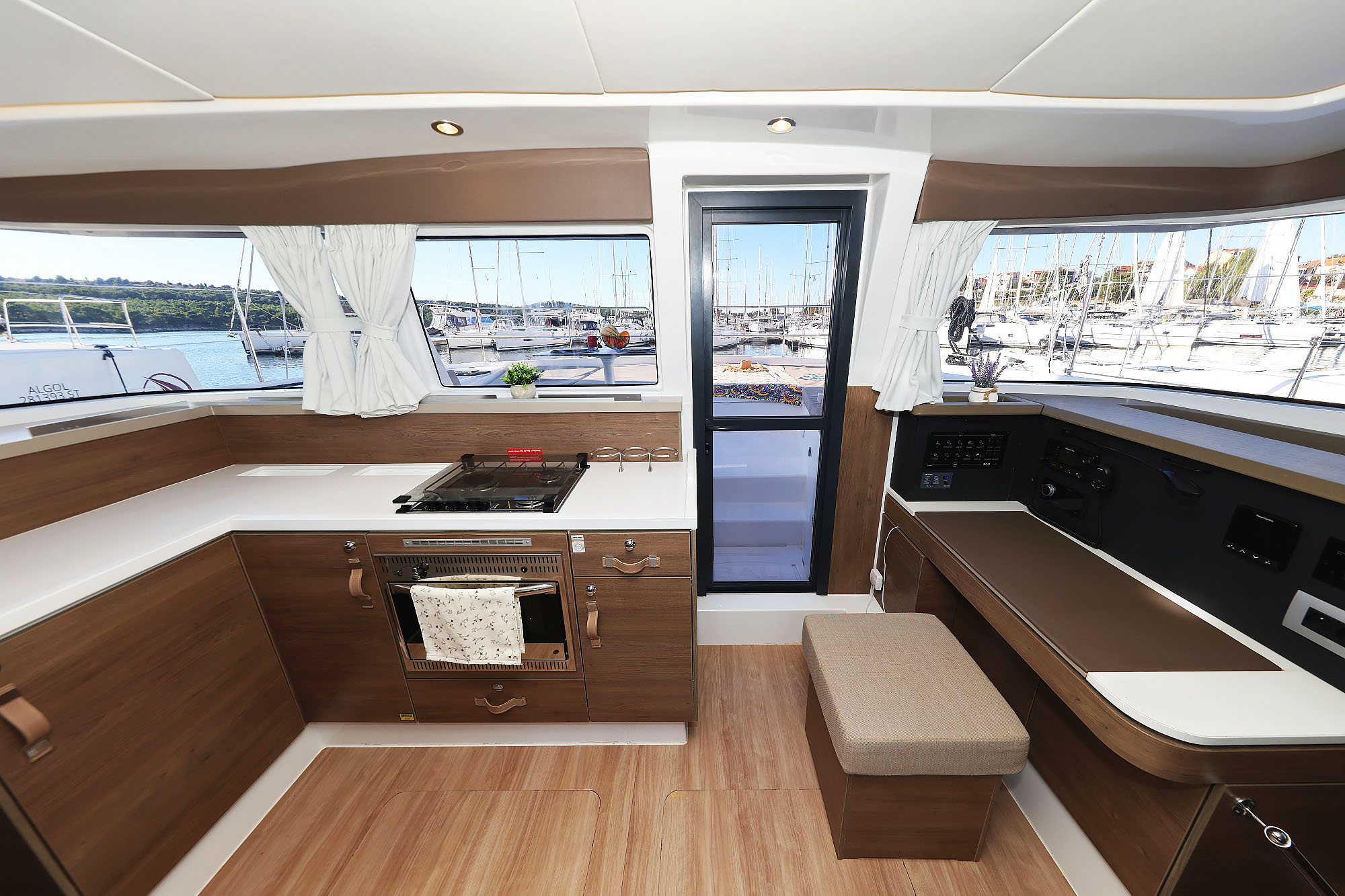 Bali 4.2 - 4 + 1 cab. — photo 19