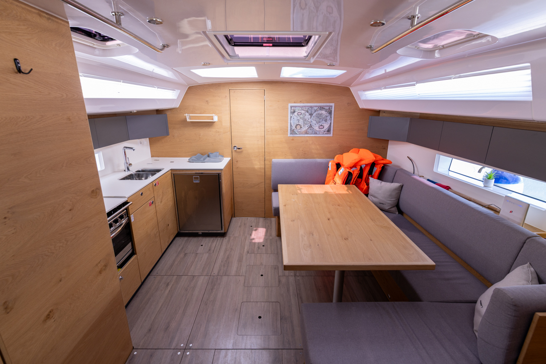 Elan Impression 45 - 3 cab. — photo 14