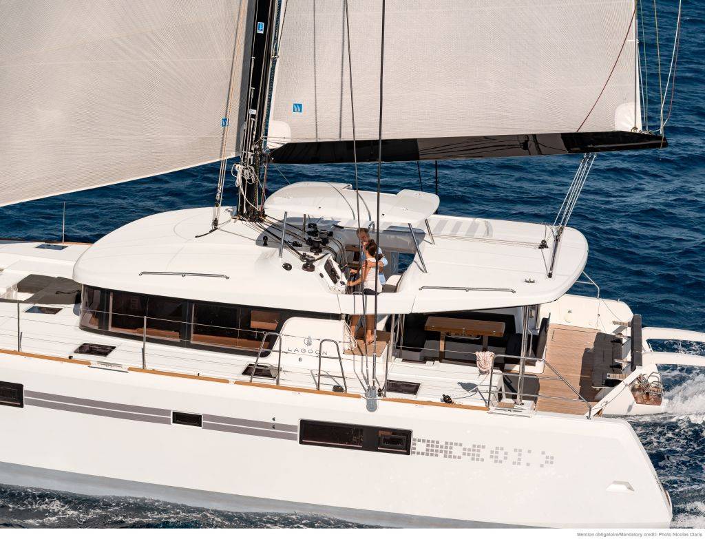Lagoon 52 - 6 cab. — photo 6