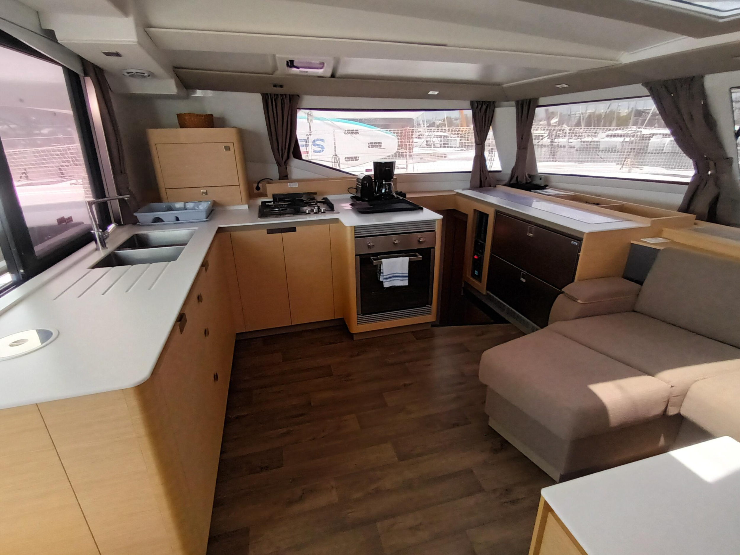 Fountaine Pajot Tanna 47 - 5 + 1 cab. — photo 8
