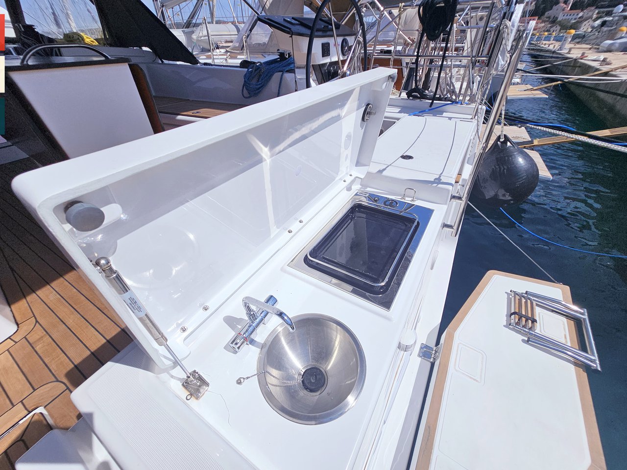 Dufour 41 - 3 cab. — photo 4