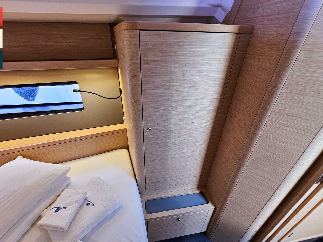 Dufour 41 - 3 cab. — photo 22