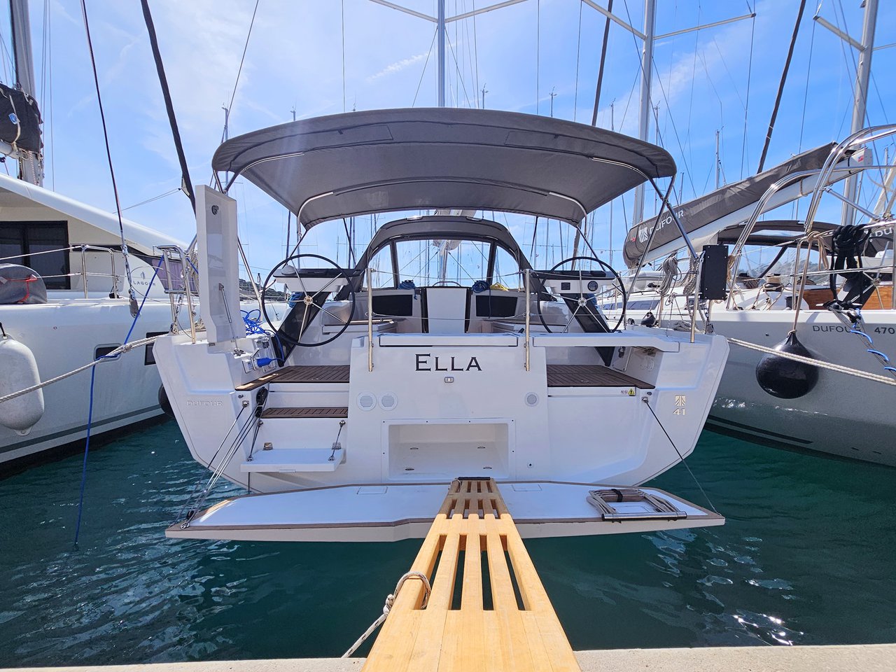 Dufour 41 - 3 cab. — photo 1