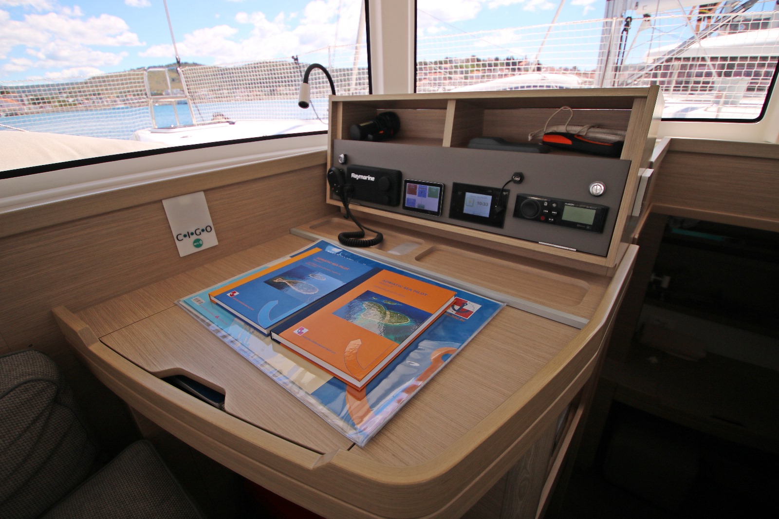 Lagoon 42 OW — photo 24