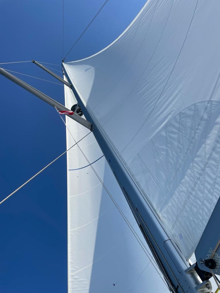 Oceanis Yacht 54 — photo 10