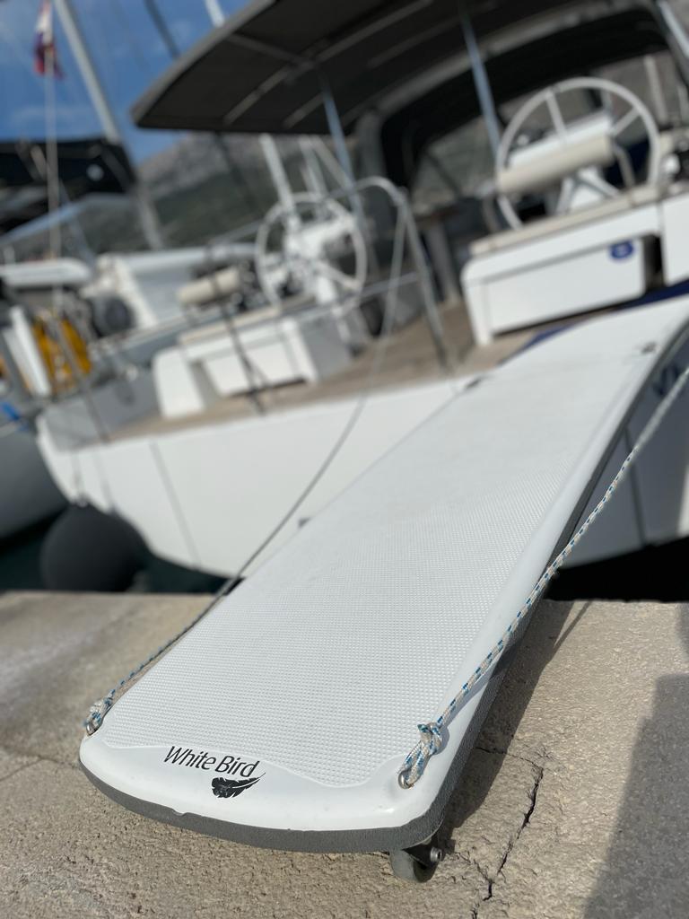 Oceanis Yacht 54 — photo 16